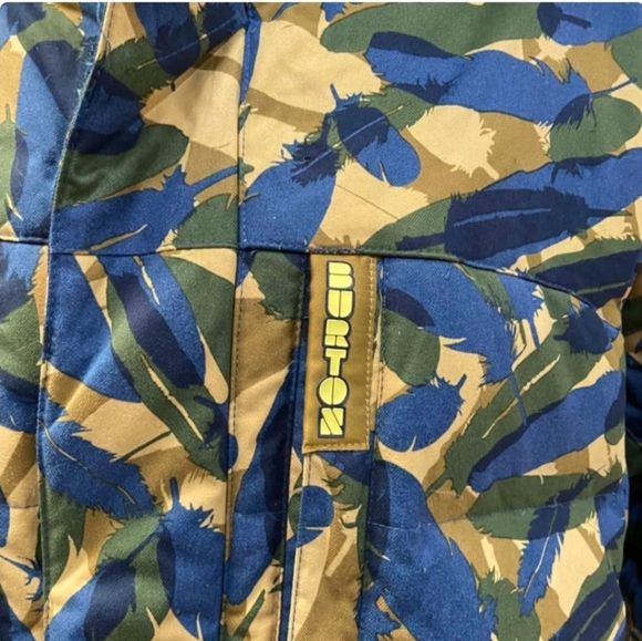 *BURTON* Women's Snow Jacket with Blue Tooth Speakers 🔊 ❄️ - Picture 4 of 17